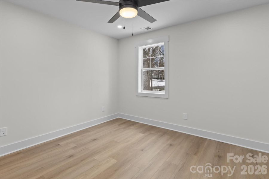 Spacious, unfurnished interior of a new home in , Mooresville (Image 31).