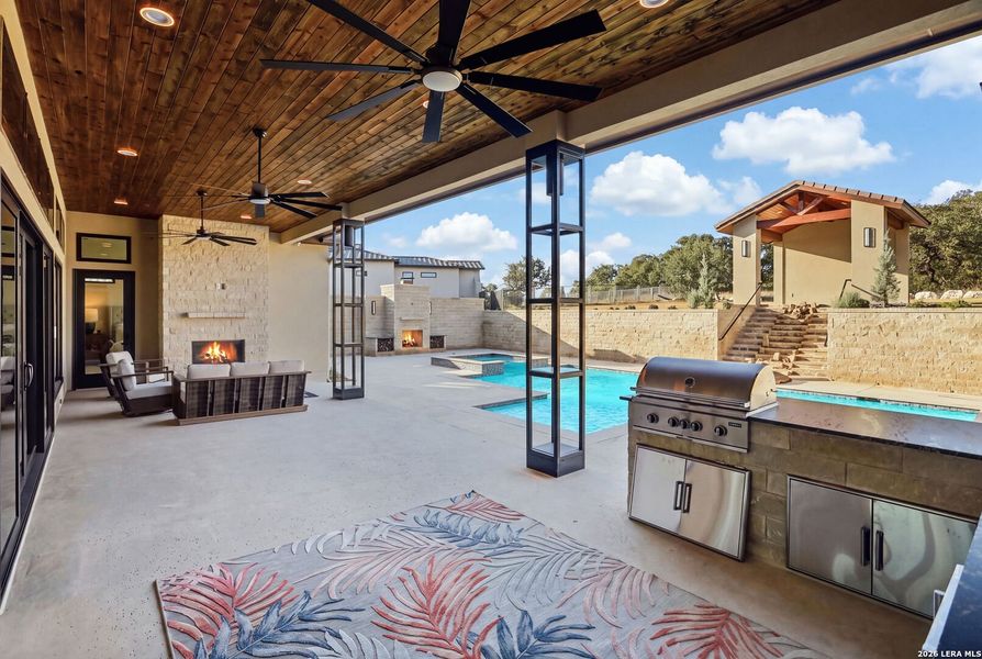 Community amenities in , Boerne (Image 48).