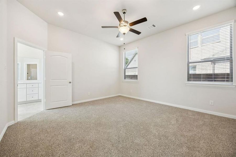 6-2101Lone_006 6-2101Lone_006