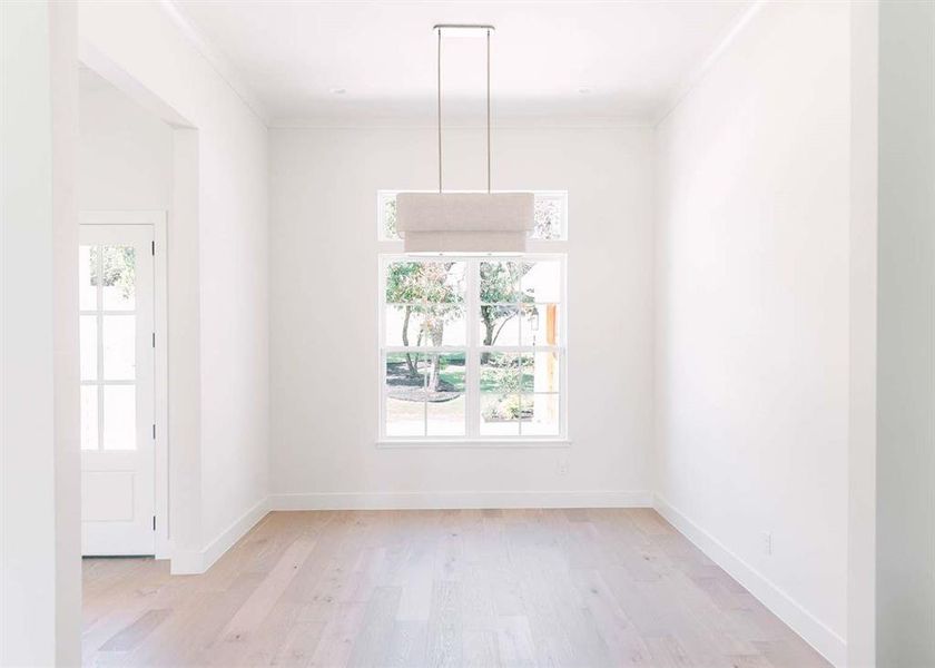 Spacious, unfurnished interior of a new home in , Weatherford (Image 15).