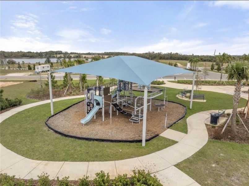 Community amenities in , Groveland (Image 17). Community amenities in , Groveland (Image 17).