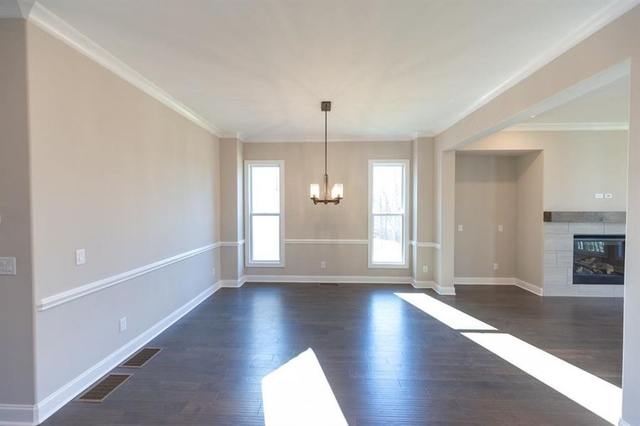 Spacious, unfurnished interior of a new home in Waterhaven, Cumming (Image 36).