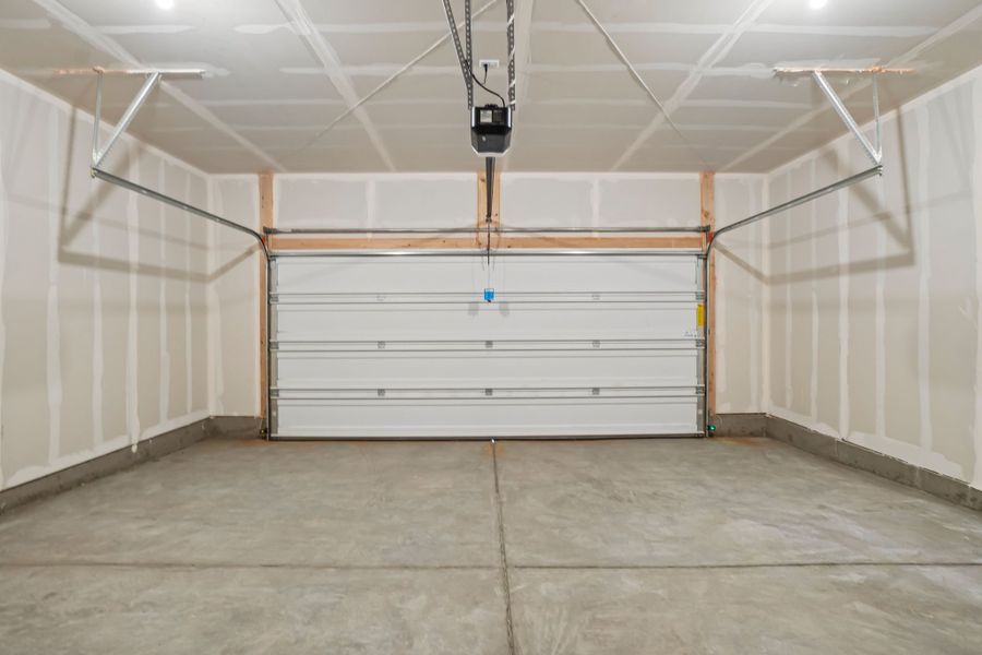 Spacious, unfurnished interior of a new home in Liberty Draw, Evans (Image 15).
