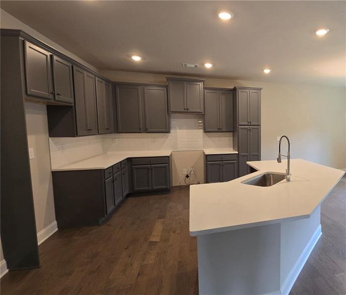 Furnished interior view inside a new home in , Grayson (Image 4).