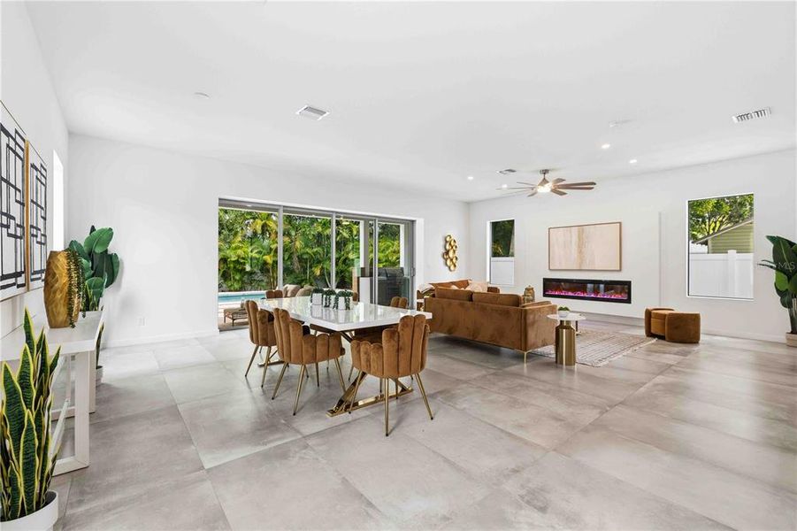Furnished interior view inside a new home in , Sarasota (Image 25).