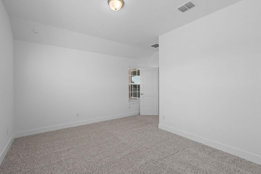 Spacious, unfurnished interior of a new home in Bridgeland, Cypress (Image 16).