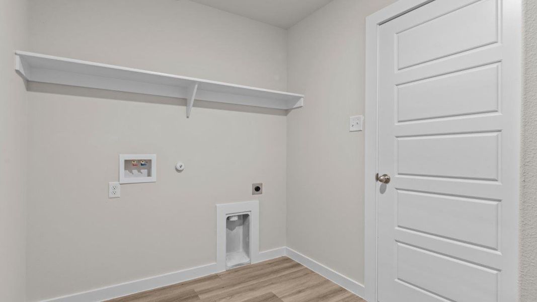 Spacious, unfurnished interior of a new home in Heritage Parks, Abilene (Image 18).