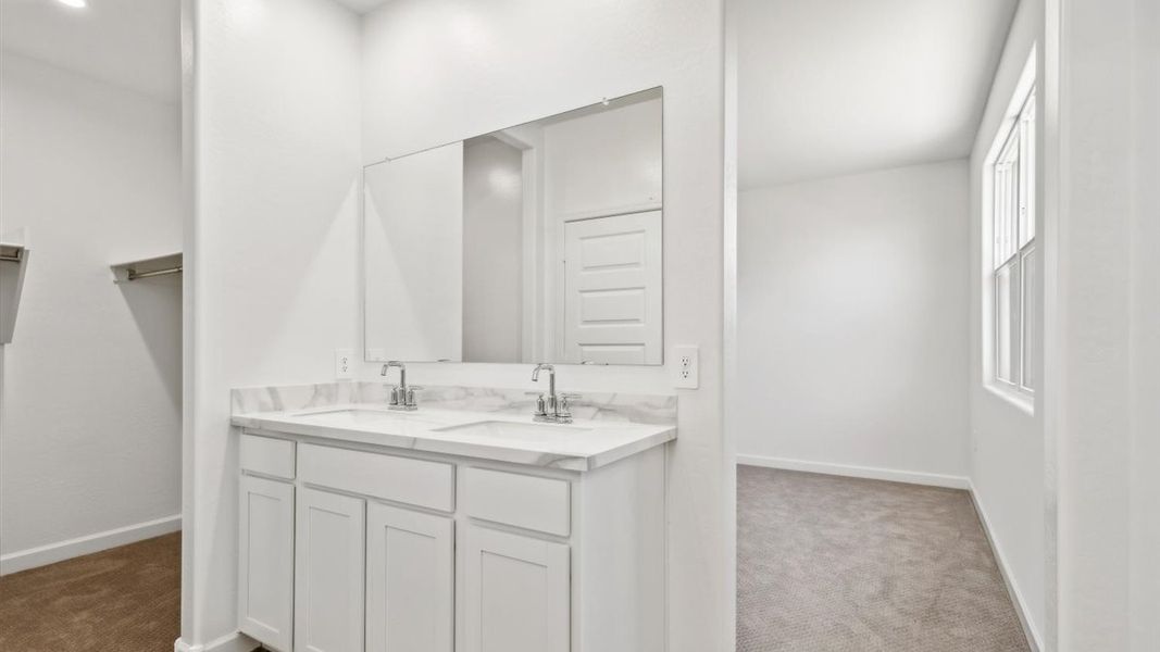Furnished interior view inside a new home in Entrada Del Oro, Gold Canyon (Image 15).