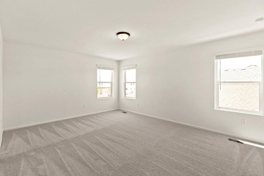 Spacious, unfurnished interior of a new home in Bennett Crossing Reserve, Bennett (Image 15).
