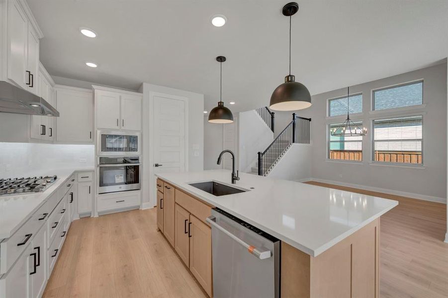 Furnished interior view inside a new home in Mantua Point Classics, Van Alstyne (Image 13).