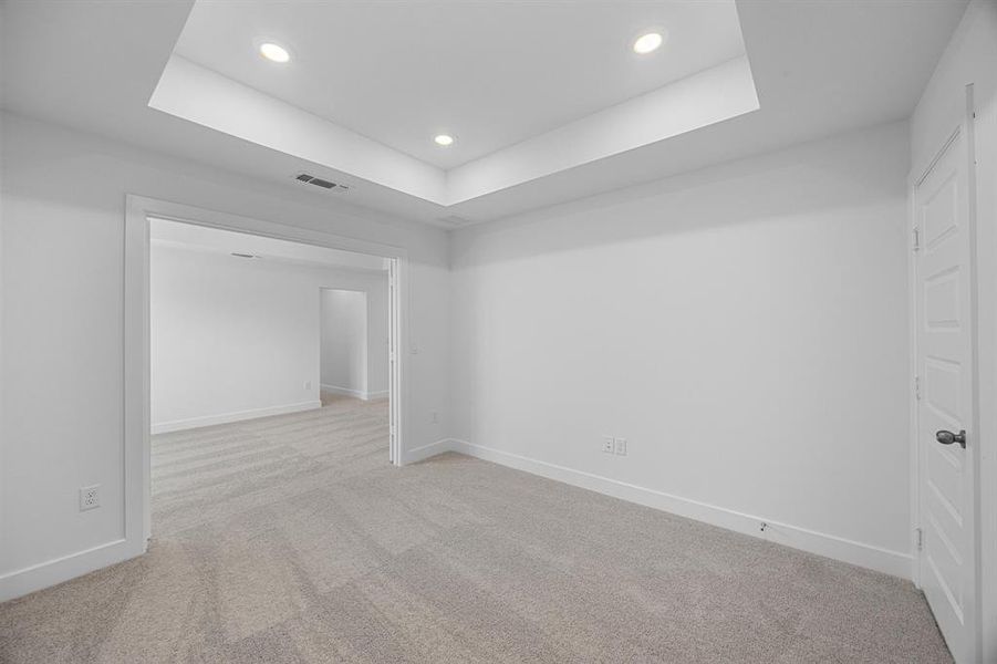 Representative image. Features, specifications, selections and colors may vary. Representative image. Features, specifications, selections and colors may vary.