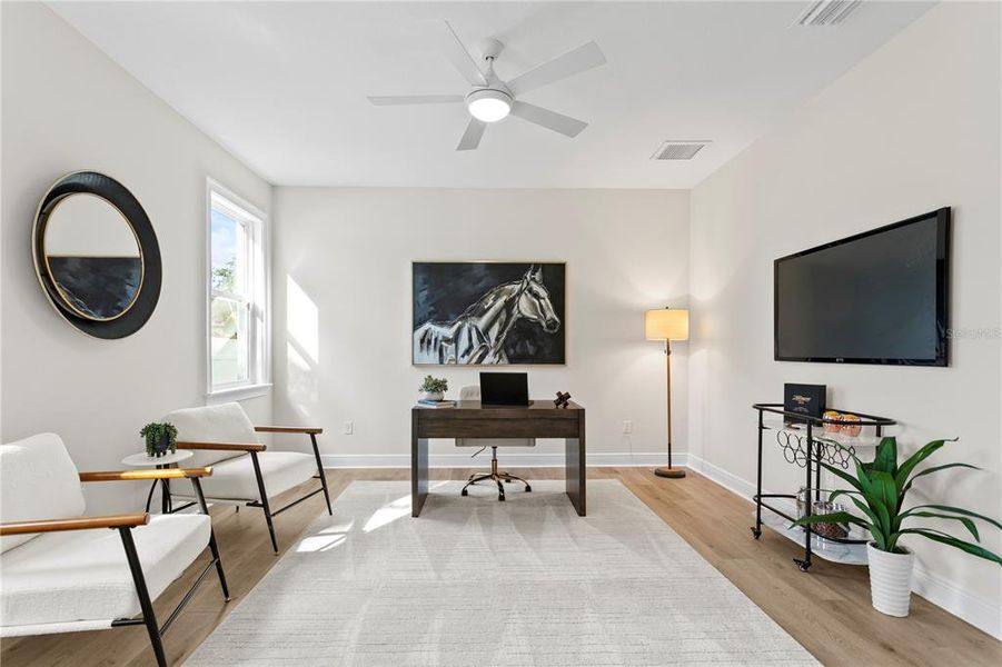Furnished interior view inside a new home in , Tampa (Image 37).
