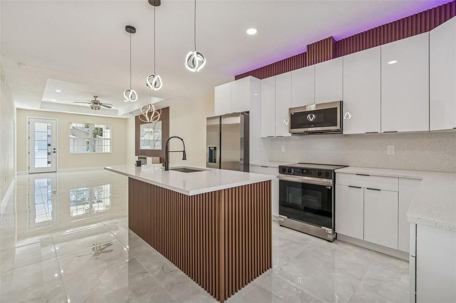 Furnished interior view inside a new home in , Tampa (Image 5).