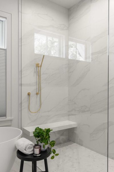 Image 82 of a home in .