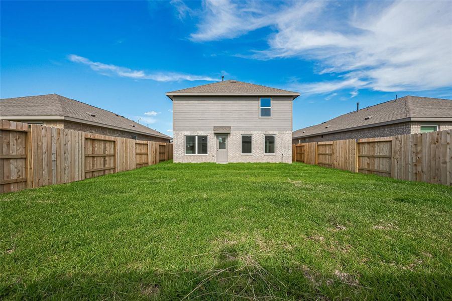 Front exterior of a new home in , Katy, TX, highlighting curb appeal (Image 17). Front exterior of a new home in , Katy, TX, highlighting curb appeal (Image 17).