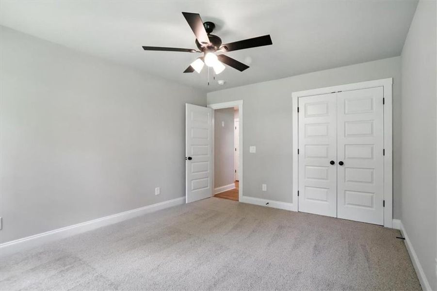 Spacious, unfurnished interior of a new home in , Hartwell (Image 44).