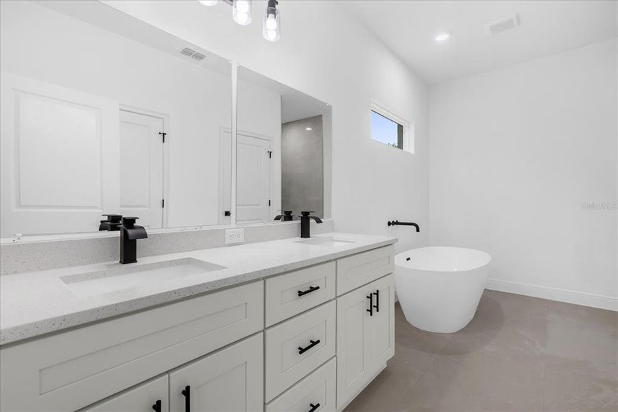 Furnished interior view inside a new home in , Ocala (Image 8).