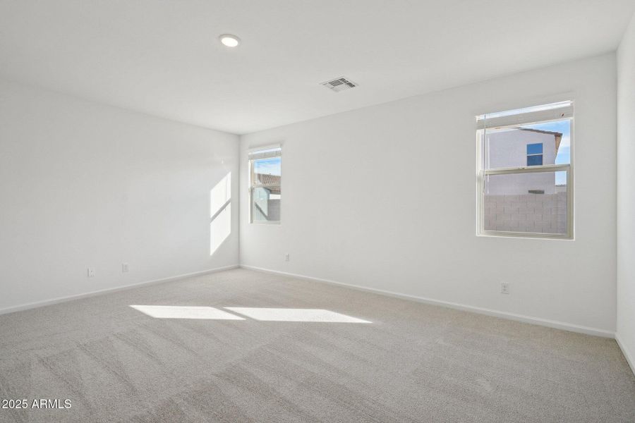 38-web-or-mls-W Mellen Ln-S0512-034