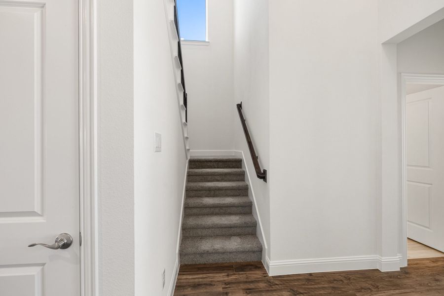 Spacious, unfurnished interior of a new home in Elevon, Lavon (Image 20).