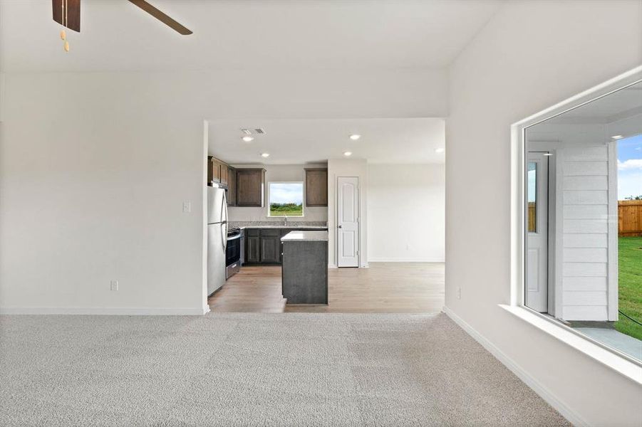 Spacious, unfurnished interior of a new home in Cresson Estates, Cresson (Image 8).