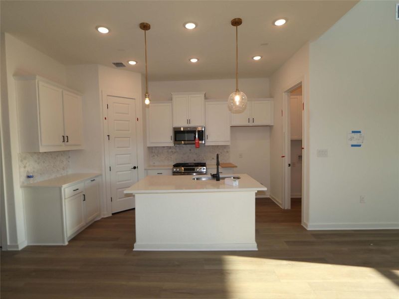 Furnished interior view inside a new home in Estancia West, Manchaca (Image 9). Furnished interior view inside a new home in Estancia West, Manchaca (Image 9).