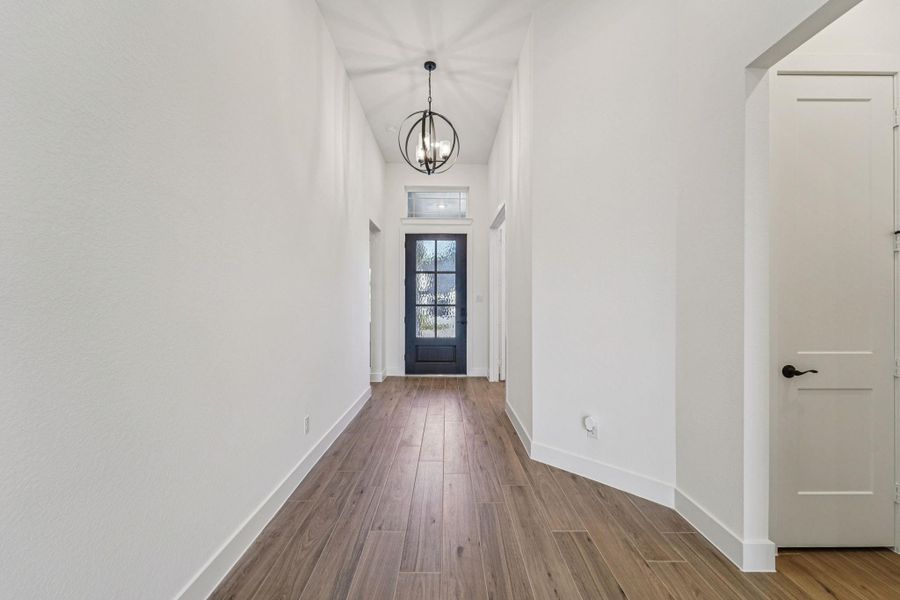 Spacious, unfurnished interior of a new home in Evergreen, Conroe (Image 24). Spacious, unfurnished interior of a new home in Evergreen, Conroe (Image 24).
