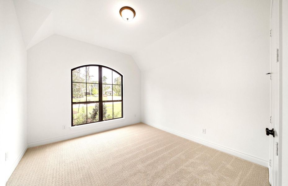 Spacious, unfurnished interior of a new home in Bridgeland 60′, Cypress (Image 16).