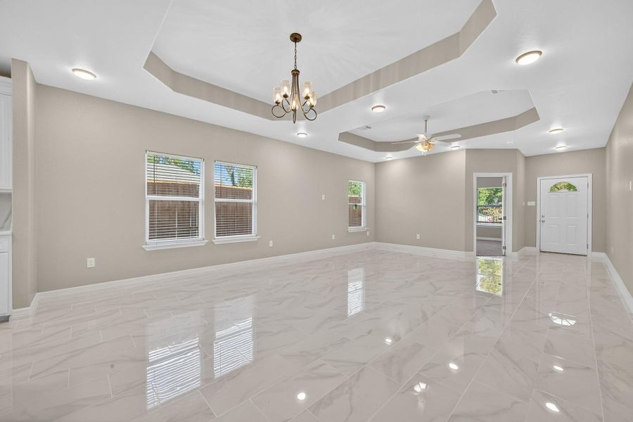 Spacious, unfurnished interior of a new home in , Houston (Image 20).