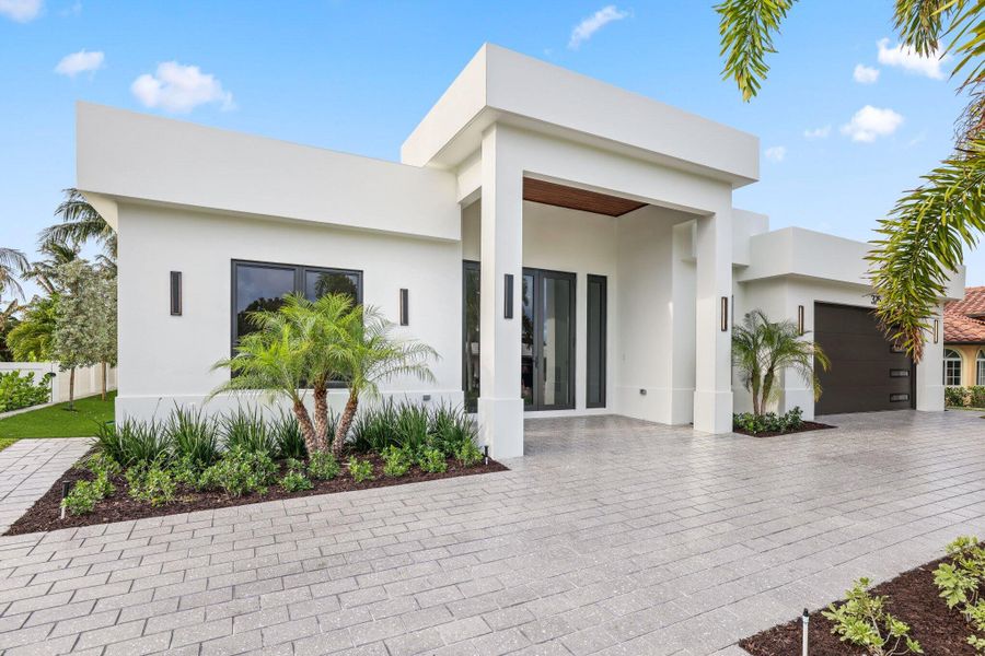325 Cascade Lane - 4.jpg-SMALL