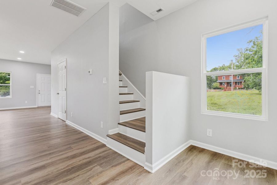 Spacious, unfurnished interior of a new home in , Rock Hill (Image 9).