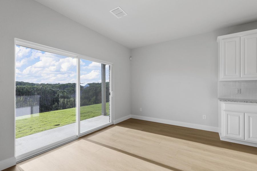 Representative unfurnished interior of a home built from the Garrison I by Cheldan Homes in Stoneview, Glen Rose (Image 42).