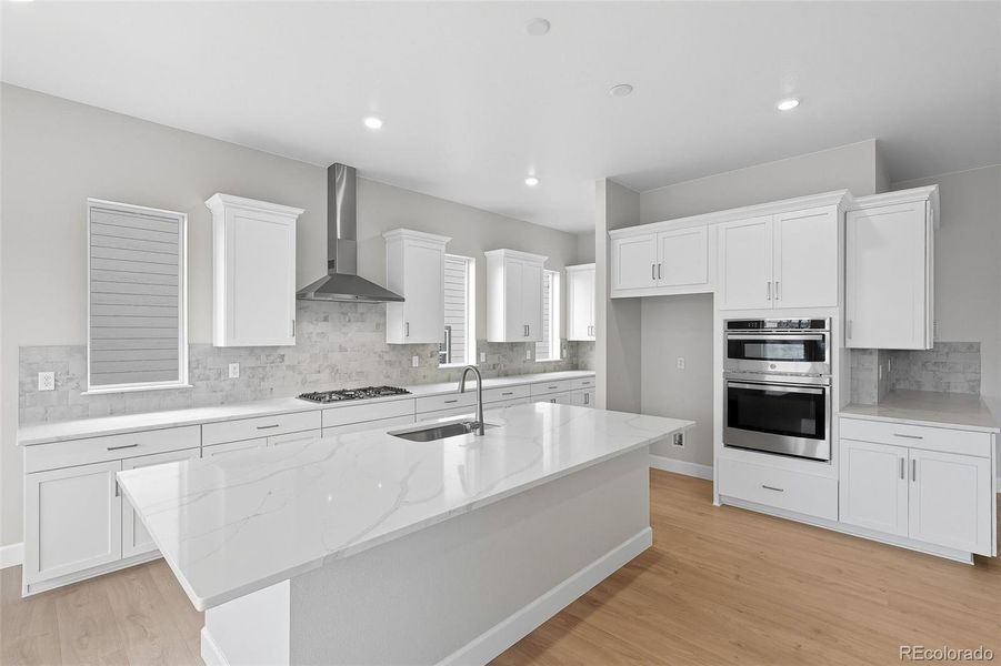 16655 W 93rd Place ~ Ready Now!