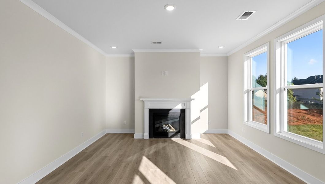 Spacious, unfurnished interior of a new home in Avalon of Gastonia, Gastonia (Image 19).