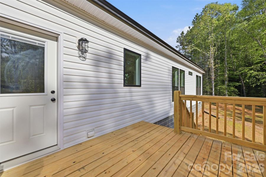Exterior details and patio area of a home in , Taylorsville (Image 25).