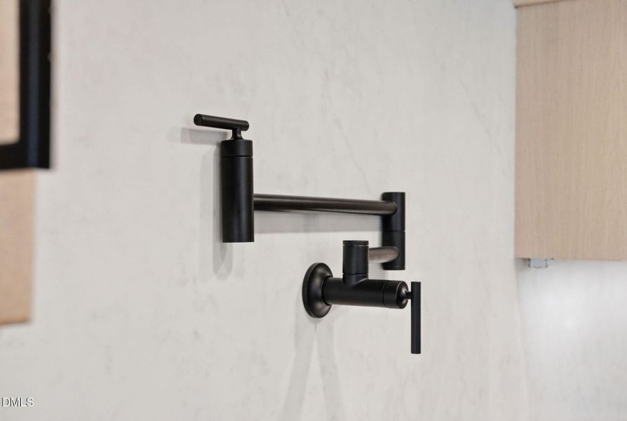 403 Carolyn Court-53