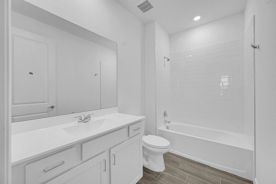 Furnished interior view inside a new home in Seagrove: The Indies, Fort Pierce (Image 8). Furnished interior view inside a new home in Seagrove: The Indies, Fort Pierce (Image 8).