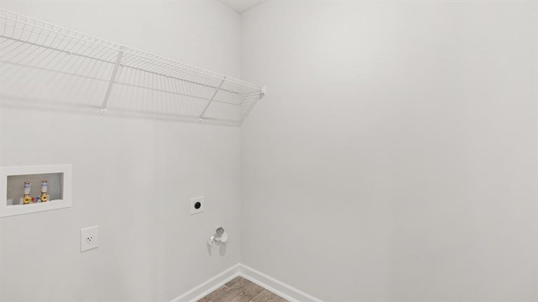 Spacious, unfurnished interior of a new home in Parkside at Carter Grove, Cartersville (Image 22).