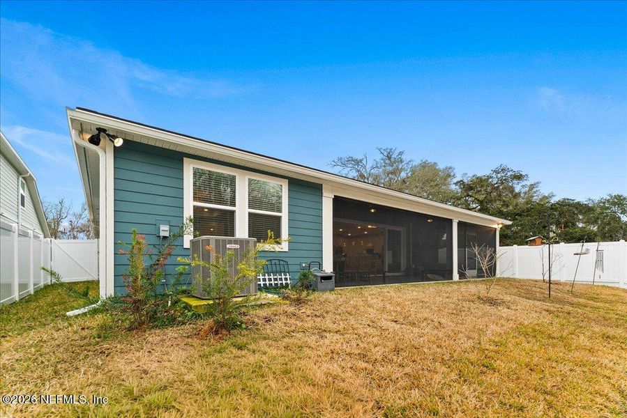 Exterior details and patio area of a home in , Jacksonville (Image 31).