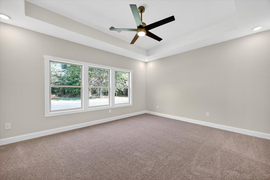 Spacious, unfurnished interior of a new home in White Oaks, The Rock (Image 32).