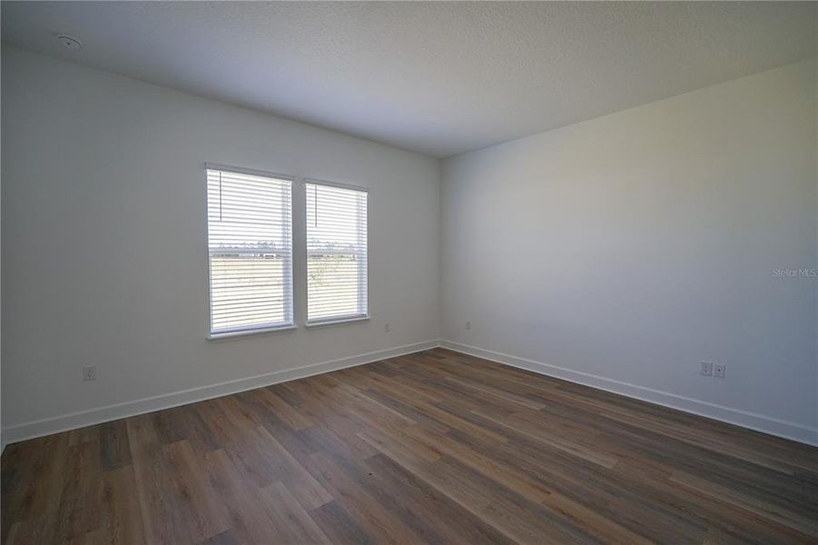 Spacious, unfurnished interior of a new home in , Palm Coast (Image 8).