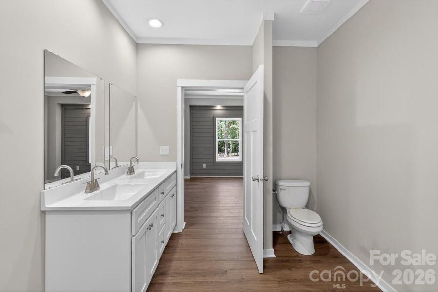 Furnished interior view inside a new home in , Columbus (Image 12).