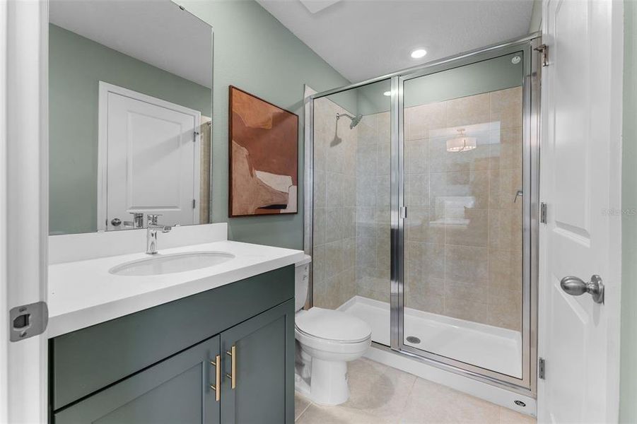 Furnished interior view inside a new home in , Apopka (Image 19).