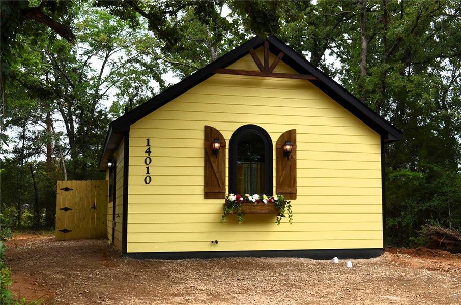Image 16 of a home in .