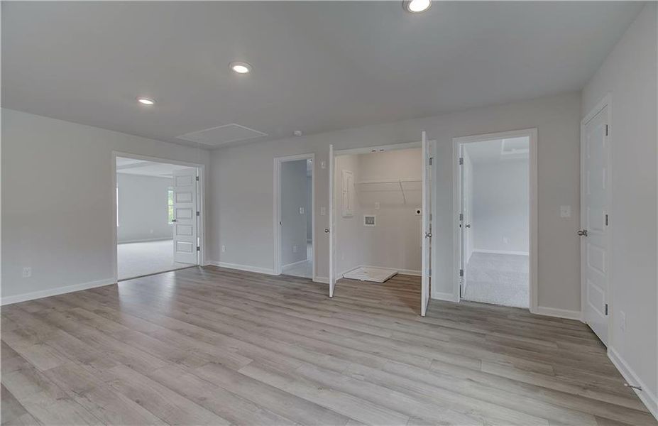 Spacious, unfurnished interior of a new home in Copperfield, Locust Grove (Image 24).