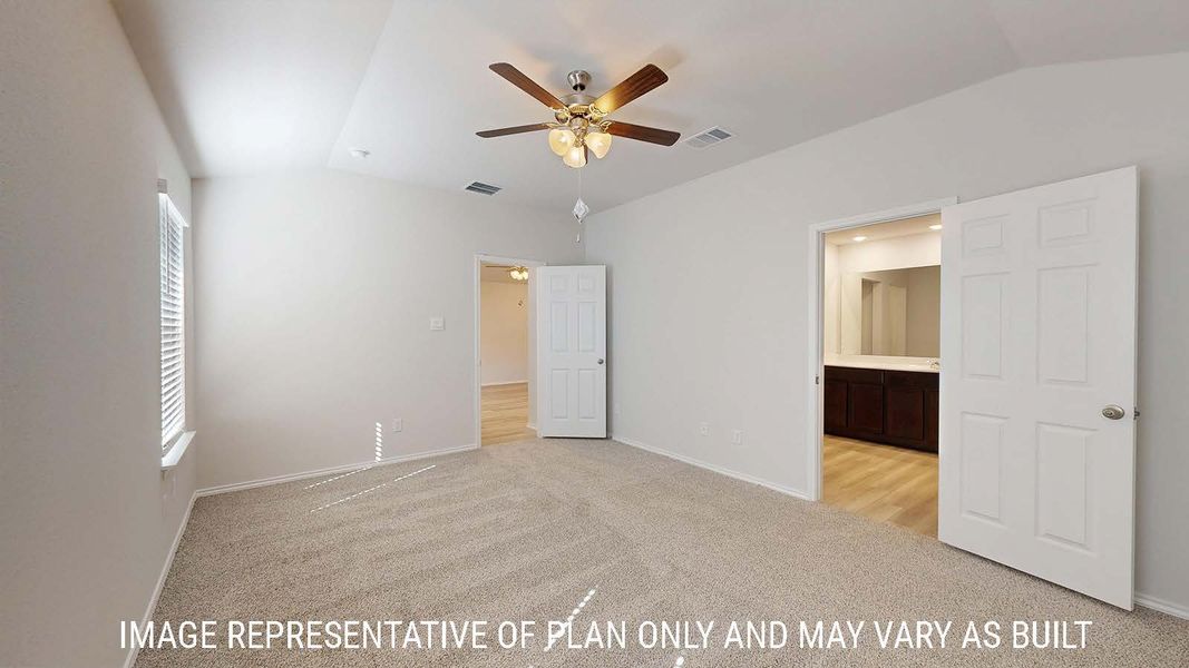 Spacious, unfurnished interior of a new home in Turnbo Ranch, Killeen (Image 20).