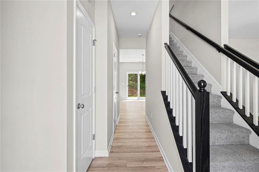 Spacious, unfurnished interior of a new home in Sage Woods, Dallas (Image 11).