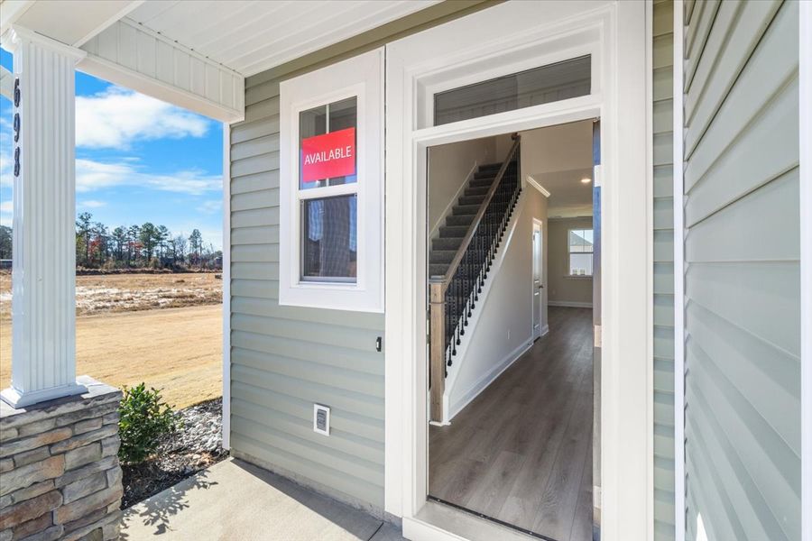 Exterior details and patio area of a home in Windsor, North Augusta (Image 3).