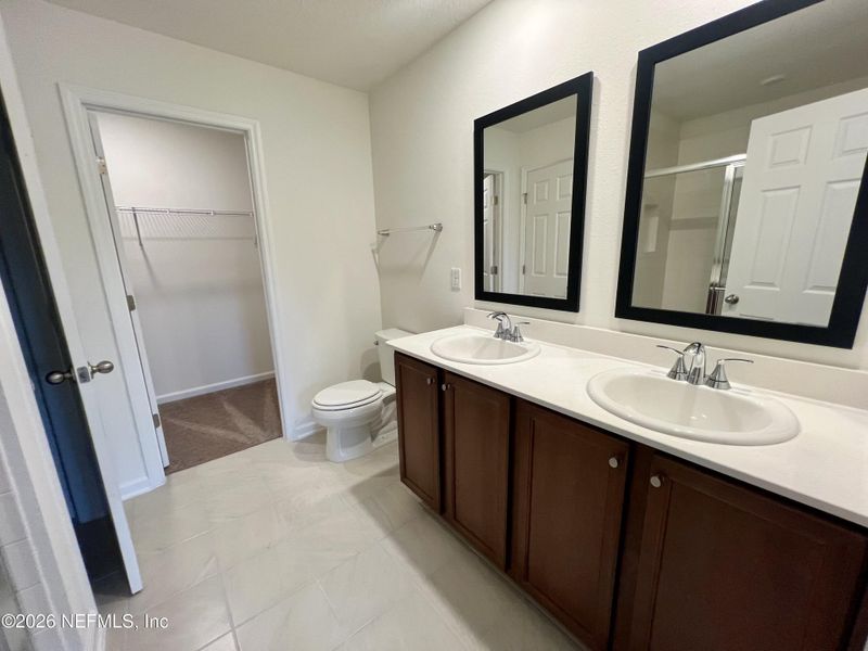 Furnished interior view inside a new home in Anabelle Island - Executive Series, Green Cove Springs (Image 4).