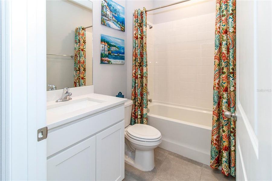 Furnished interior view inside a new home in Deerbrook, Land O' Lakes (Image 31). Furnished interior view inside a new home in Deerbrook, Land O' Lakes (Image 31).