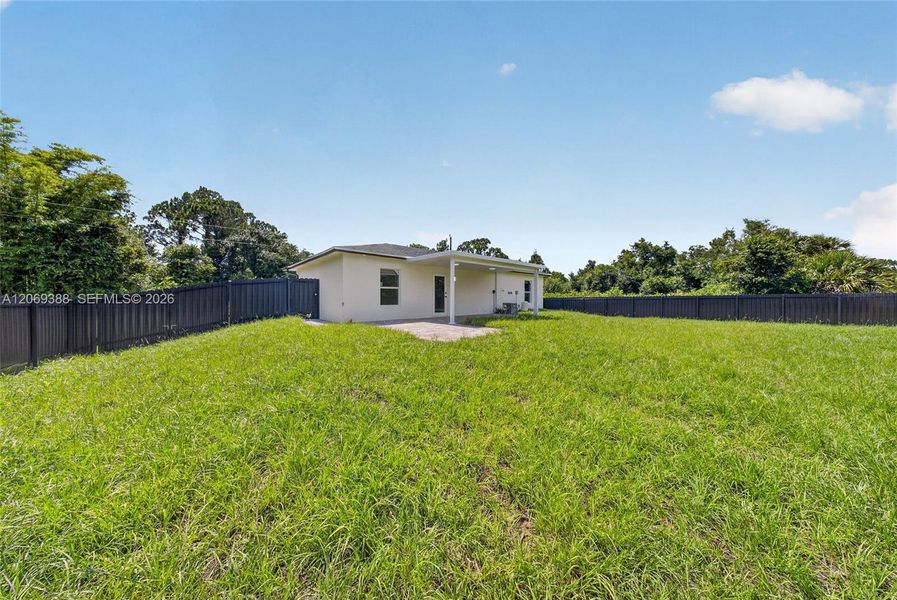 Exterior details and patio area of a home in , Lehigh Acres (Image 20).